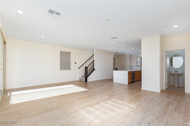 Building Photo - 1474 Whistling Kite St