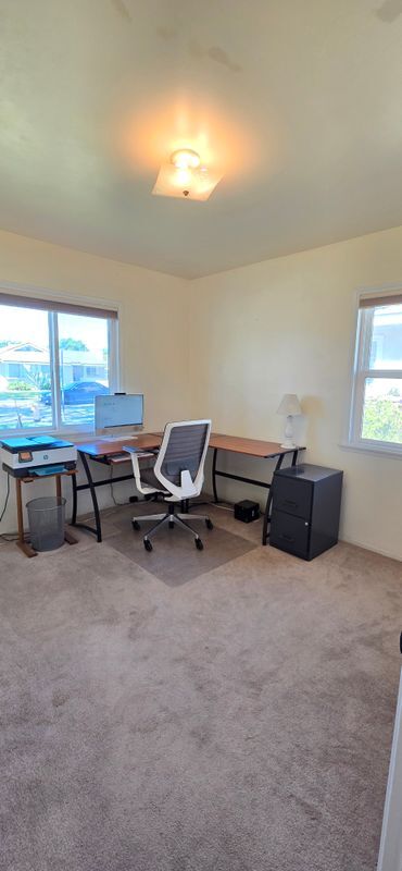 Building Photo - 3244 Hackett Ave