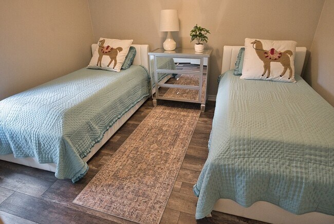 Building Photo - 1288 County Rd 297