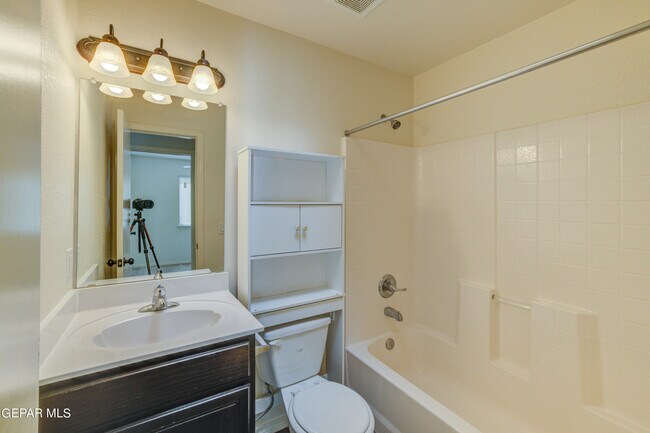 Building Photo - 4745 Guillermo Espinoza St