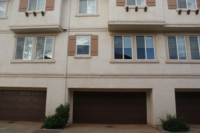 Building Photo - 202 Via Antonio