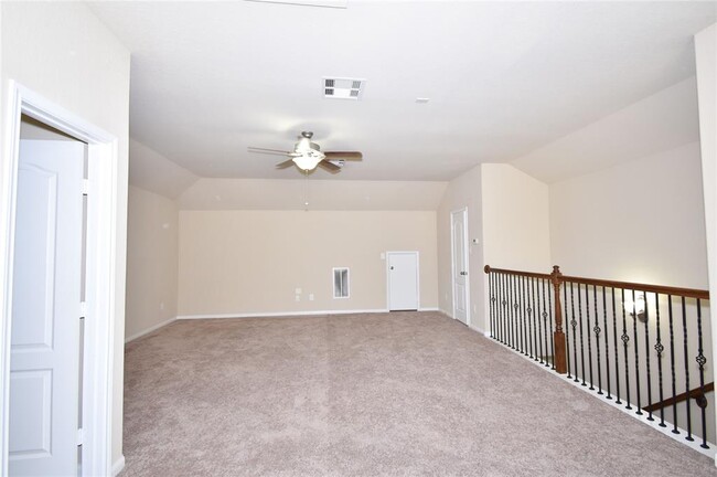 Building Photo - 24034 Schults Meadow Ln