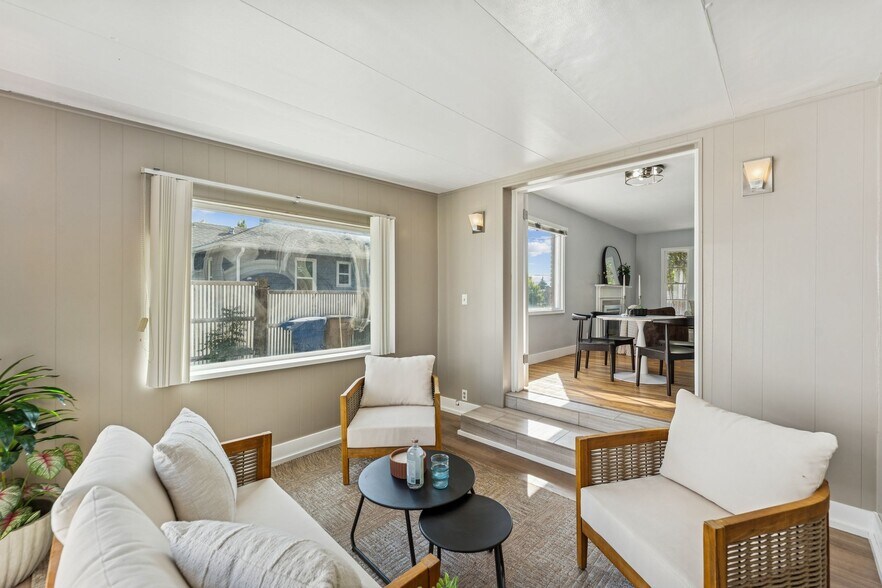 Building Photo - 2937 S 900 E