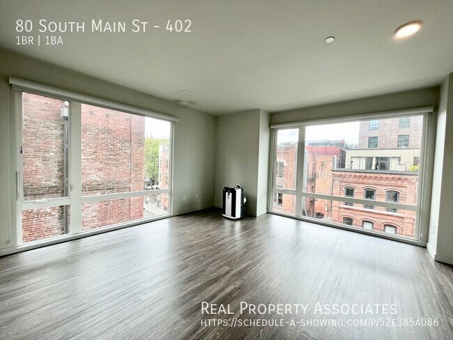 Building Photo - 80 South Main St