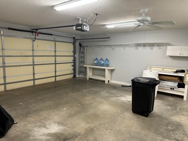 Building Photo - 4949 N Hwy A1A