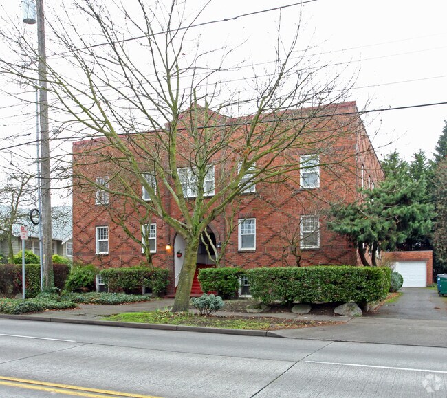Primary Photo - Aristo Apartments