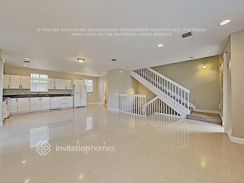 Building Photo - 1705 Johnson St