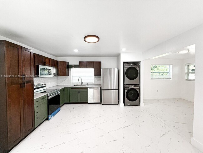 Building Photo - 1064 NW 29th Terrace