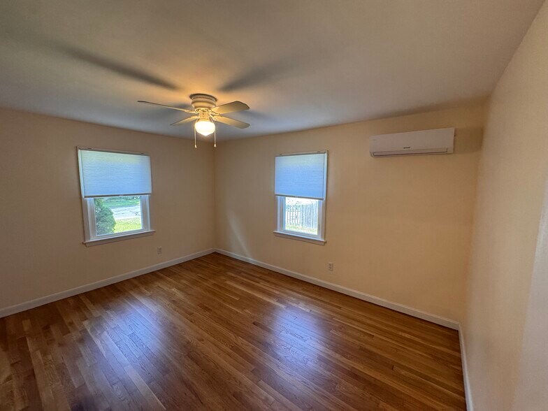 Building Photo - 47 Ashwood Cir