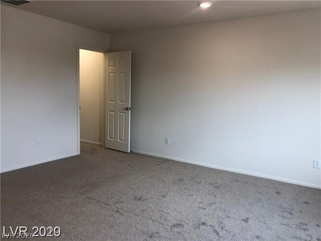 Building Photo - 7576 Slipper Orchid St