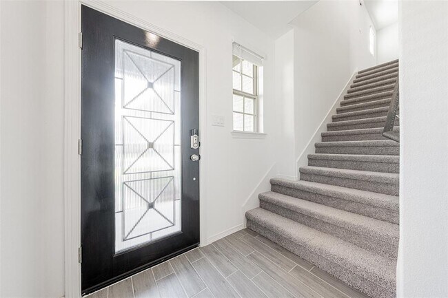 Building Photo - 5731 Tabula Rasa Dr
