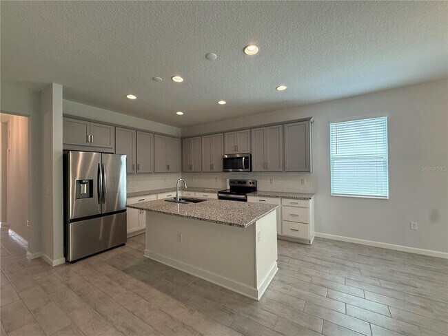 Building Photo - 5075 Grand Teton Ct