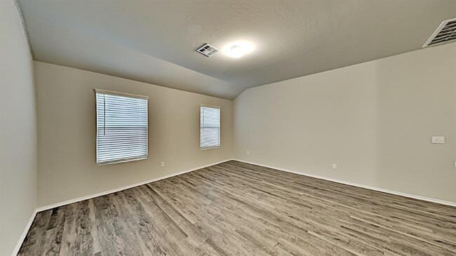Building Photo - 11648 NW 97th St