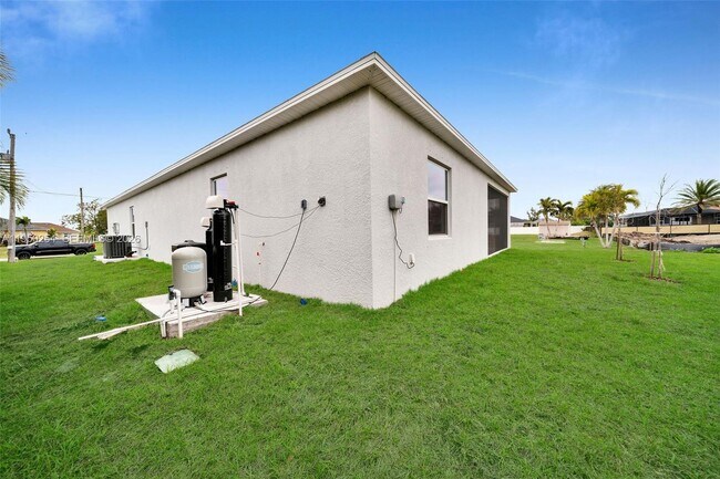 Building Photo - 1145 NW 27th Ave