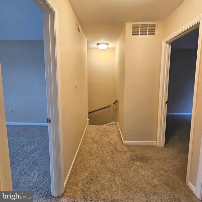 Building Photo - 4430 Airlie Way
