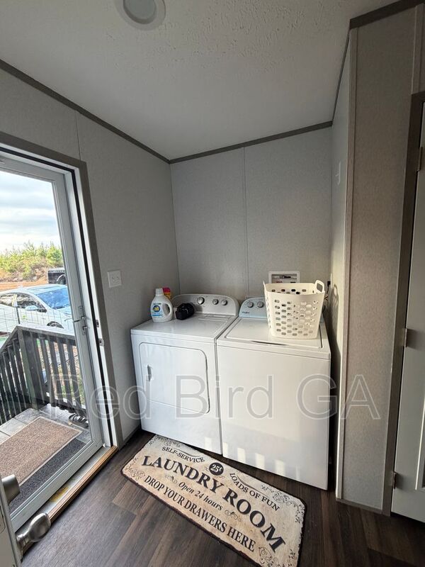 Building Photo - 2944 Jones Chapel Rd