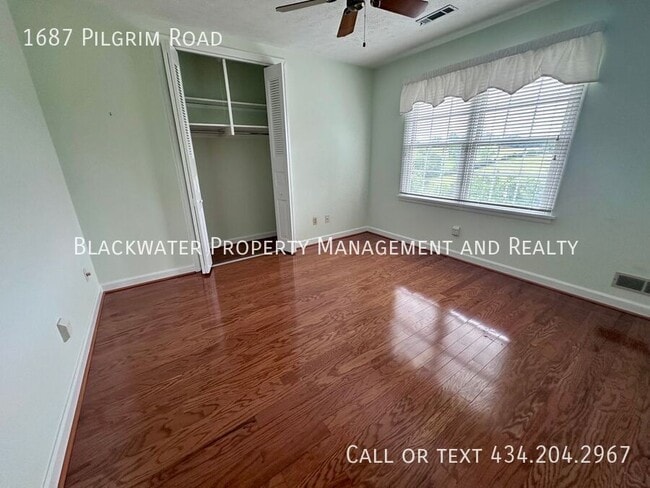 Building Photo - 1687 Pilgrim Rd