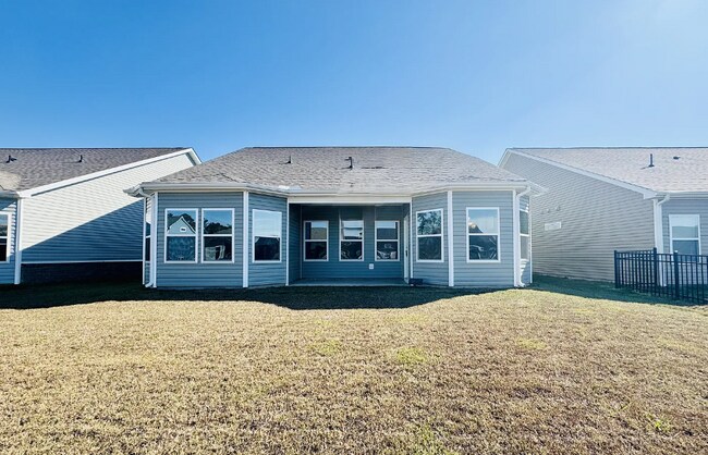 Building Photo - 2422 Capri Ct