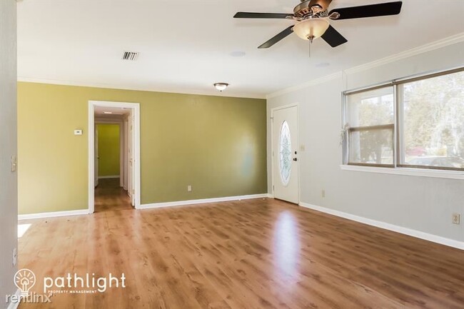 Building Photo - 3 br, 1 bath House - 7120 Sans Souci Rd UNIT