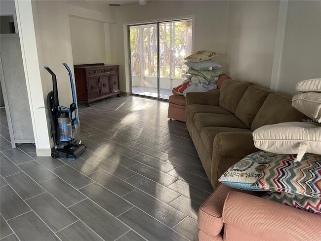 Building Photo - 7215 Manasota Key Rd