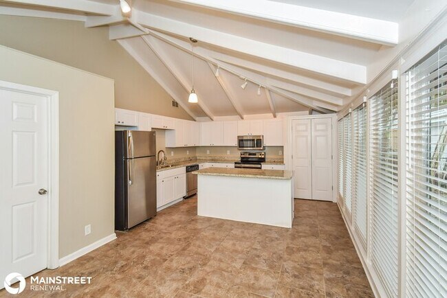 Building Photo - 3408 Mardale Dr, Louisville, KY 40299