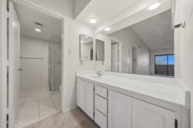 Building Photo - 7950 E Starlight Way