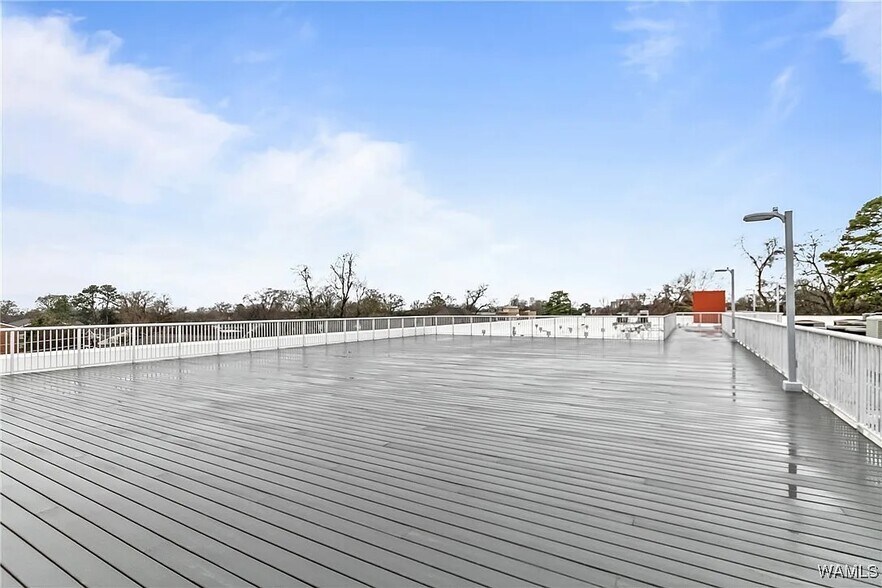 Building Photo - 1510 9th St