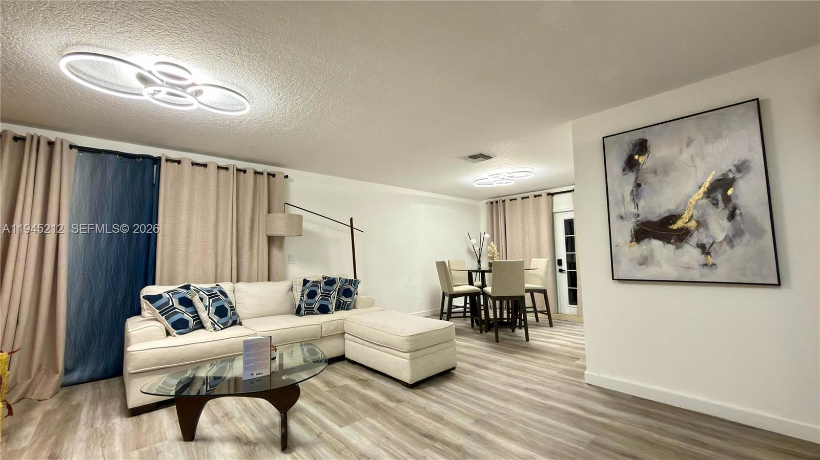 Building Photo - 1001 SW 98th Ave