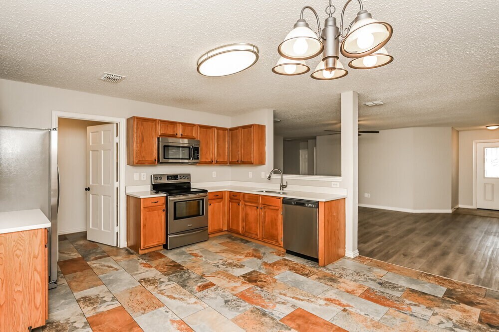 Building Photo - 1732 Rialto Way