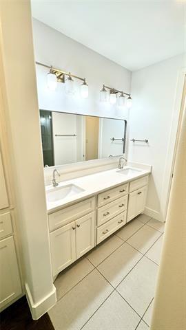 Building Photo - 3018 Zenia Dr