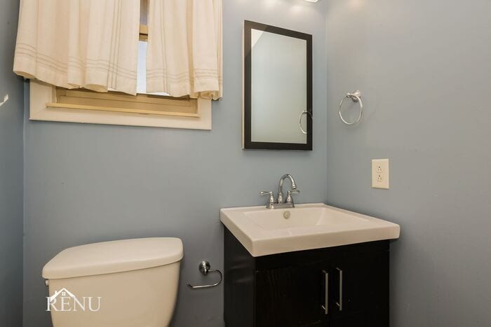 Building Photo - 116 Marshall Ct