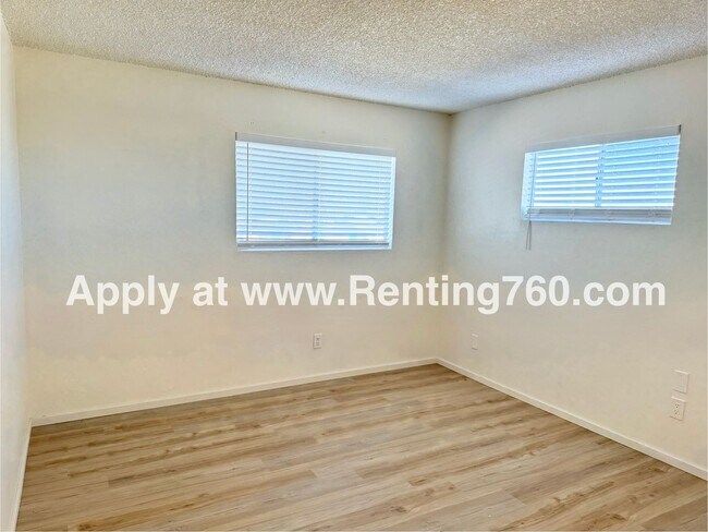 Building Photo - Newly Remodeled 2 Bedroom 1 bathroom Home!