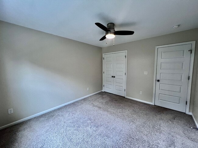 Building Photo - Gorgeous new construction in Norfolk!