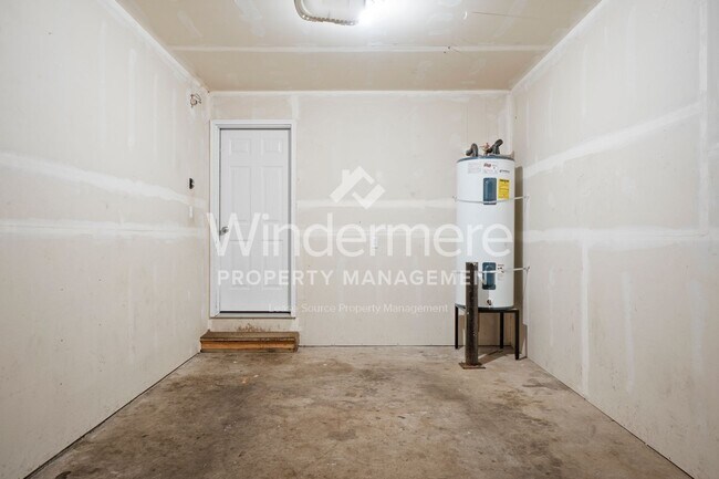 Building Photo - 114 N Bowdish Rd