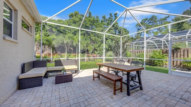 Building Photo - 72 Tall Trees Ct