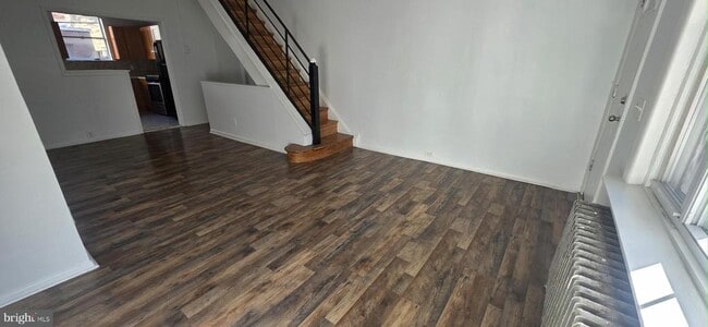 Building Photo - 1405 S Etting St