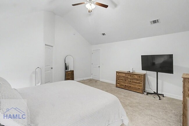 Building Photo - 906 Rachel Ln