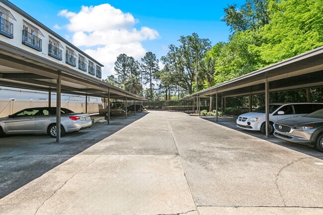 Building Photo - Perkins Palms Condominiums - 2 Bedroom Available Now