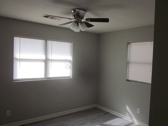 Building Photo - 1616 Currie Ln