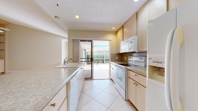 Building Photo - 7503 Geminata Oak Ct