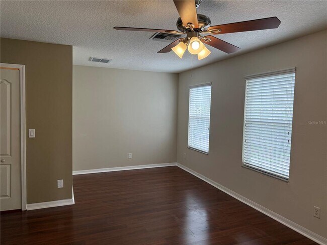 Building Photo - 10606 Shady Falls Ct