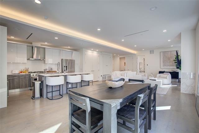 Building Photo - 3923 Cole Ave