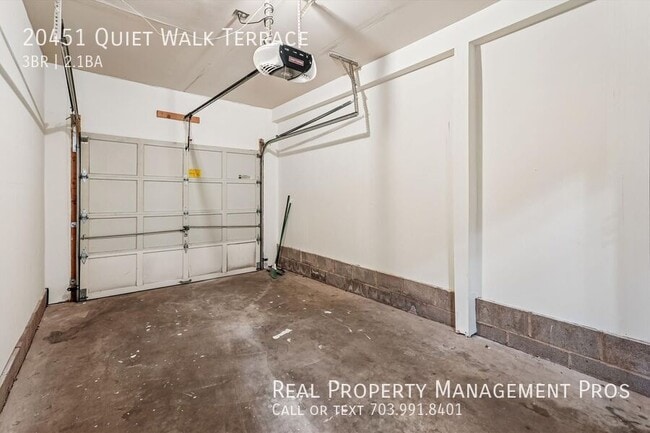 Building Photo - 20451 Quiet Walk Terrace