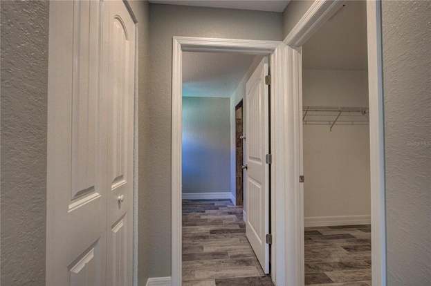 Building Photo - 129 Glades Dr