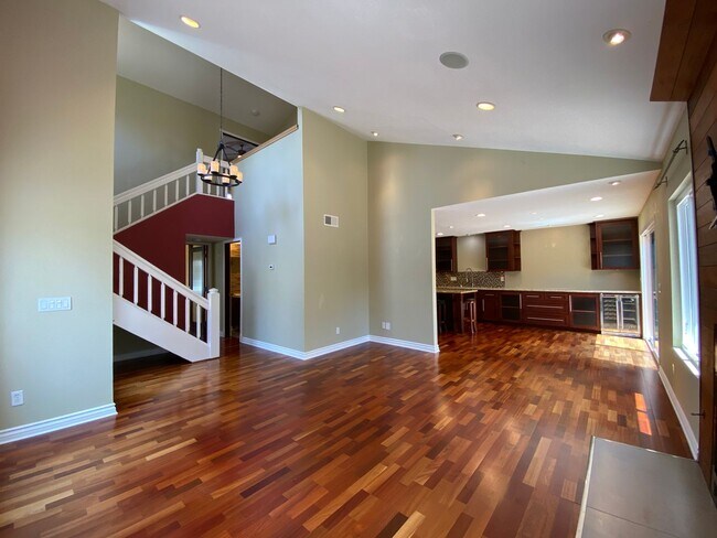 Building Photo - Cardiff living at its finest! Stunning 2-B...