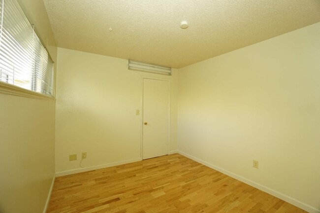 Floorplan - 2015 Haste St.