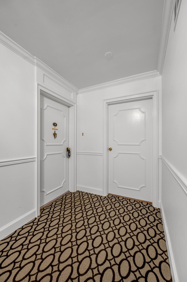 Building Photo - 101 S Hanover Ave