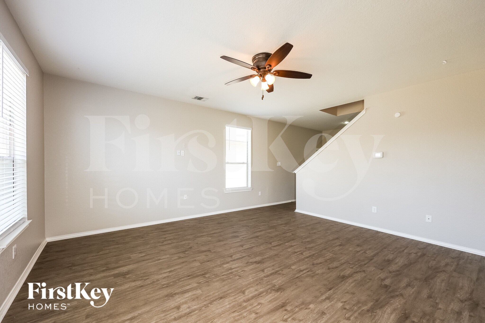 Building Photo - 639 Sanderling