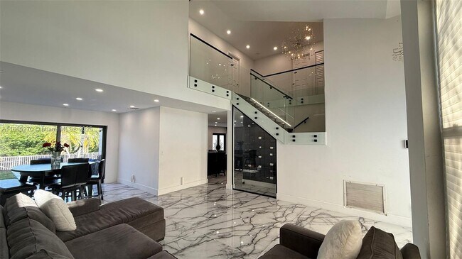 Building Photo - 1211 SW 178th Way