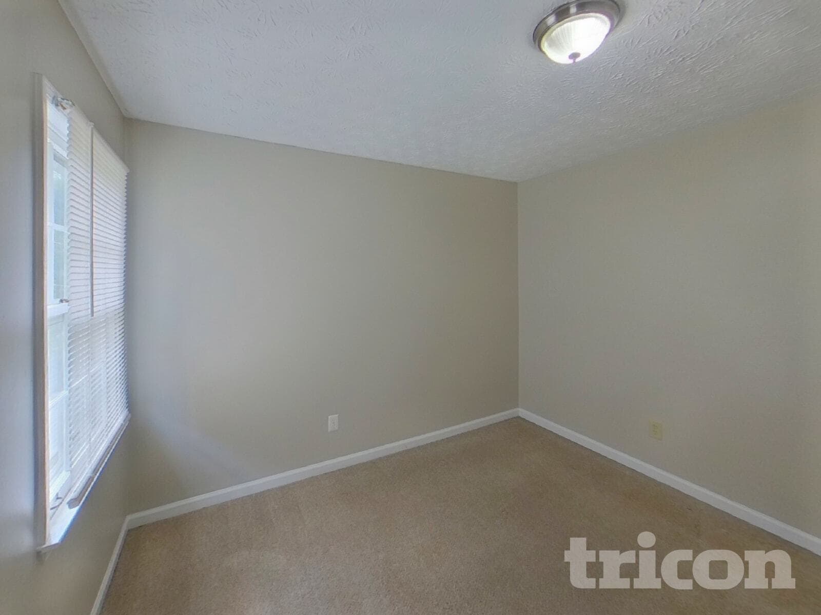 Building Photo - 740 Cedar Farms Dr